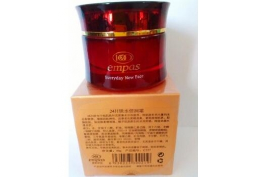 伊佰 24H锁水倍润霜50G图片