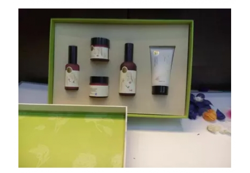 百草童话 高原玫瑰礼盒图片