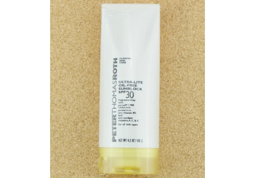 彼得罗夫 清爽控油防晒霜118ML（SPF30）图片