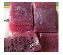 菠丹妮 草莓麝香植物手工皂80g
