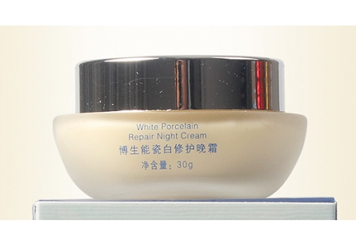 博生能 瓷白修护晚霜30g图片