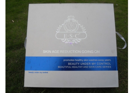 ESC 柔皙净白专业8件套图片