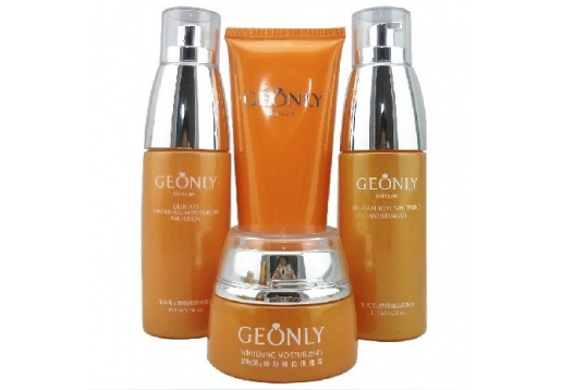 金欧莱 娇颜嫩白4件套图片