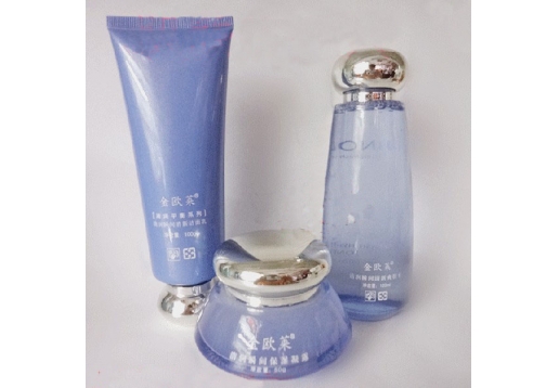 金欧莱 清润3件套图片