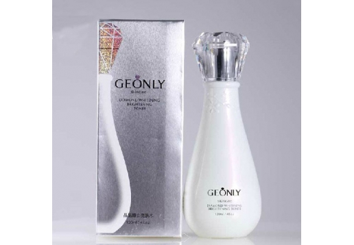 金欧莱 晶钻臻颜亮肤水120ML图片