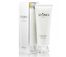 金欧莱 晶钻臻颜洁面膏100g