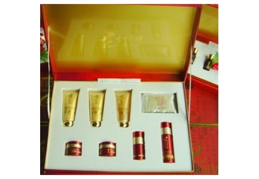 金牌博美 多肽精华修复还原8件套图片