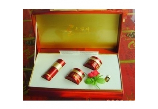 金牌博美 玫瑰湿润补水救兵4件套图片