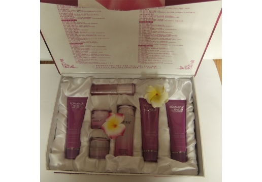 罗蔓琳 鲜果洁白无暇祛斑7件套图片