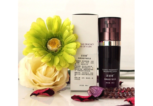 诺缇娜 净颜清透平衡乳液60ml图片