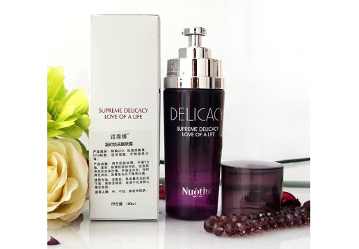 诺缇娜 凝时焕采醒肤露100ml图片