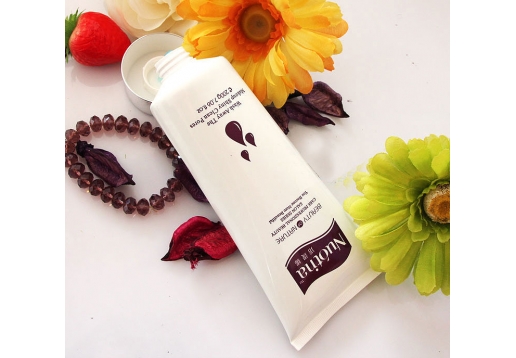 诺缇娜 雪精灵美白保湿面膜院装200g现在改名:亮肤保湿面膜图片