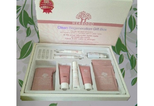 琦草集 净活焕颜礼盒8件套图片