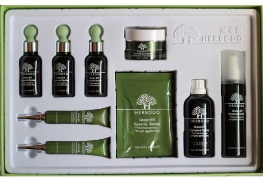 琦草集 玉露臻养原液套装（9件）图片