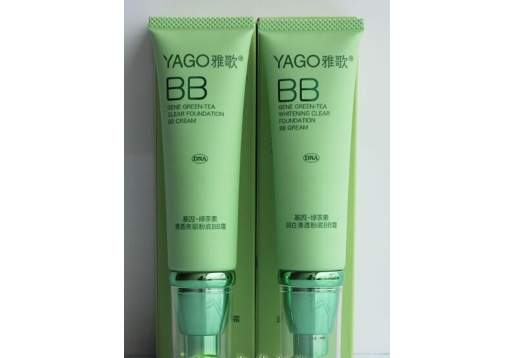 雅歌 基因绿茶素清透亮丽粉底BB霜50ml 图片