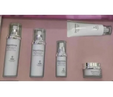 雅馨安娜  补水修复水光套盒 化妆品