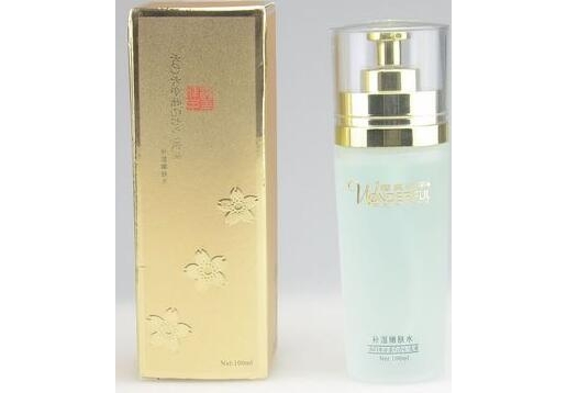 樱美洋子 新包装补湿嫩肤水图片
