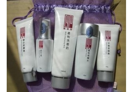 植丽素 银装三宝保湿5件套图片